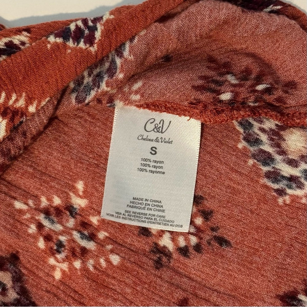Chelsea & Violet Boho Rust Patterned Top - Picture 6 of 6